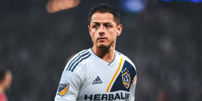 Nggak Ada Ibra, LA Galaxy Kini Punya Chicharito thumbnail